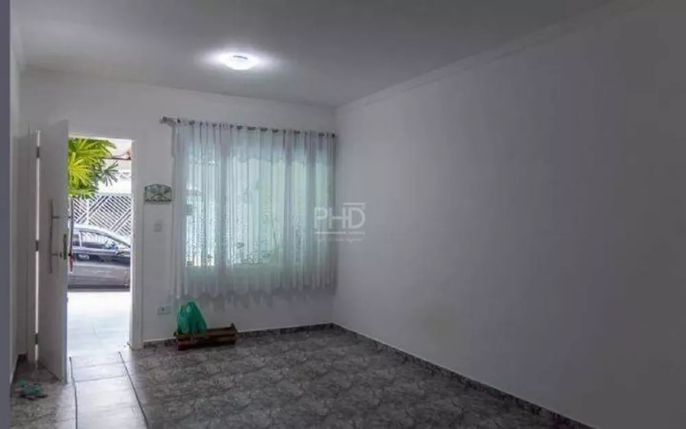 Sobrado à venda com 3 quartos, 150m² - Foto 2