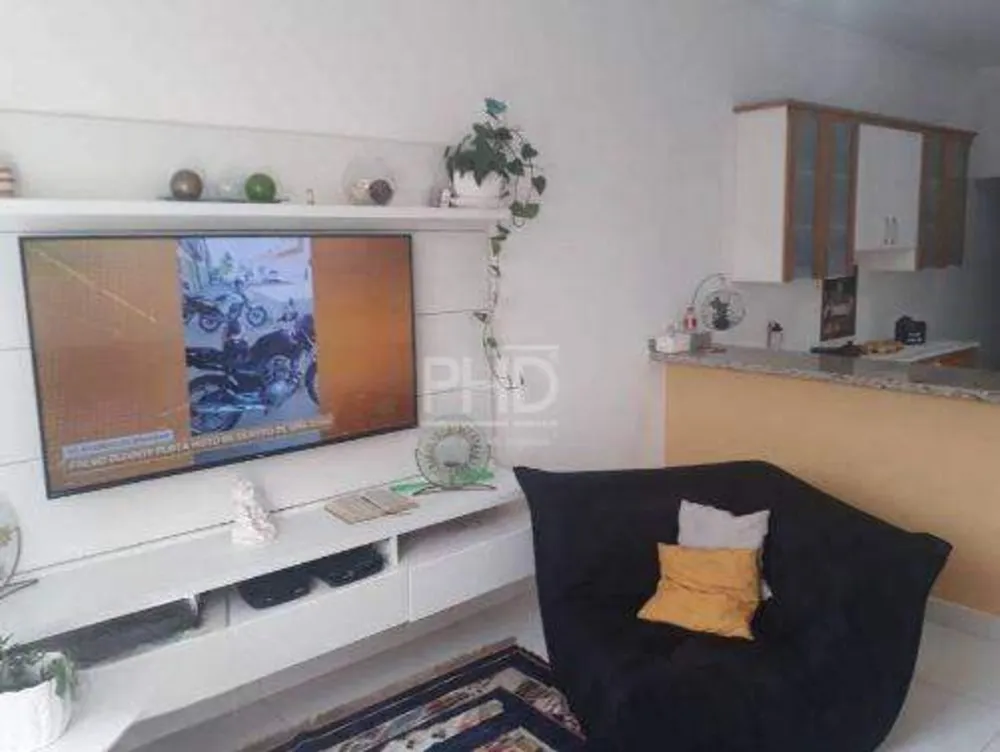 Casa, 3 quartos, 204 m² - Foto 1