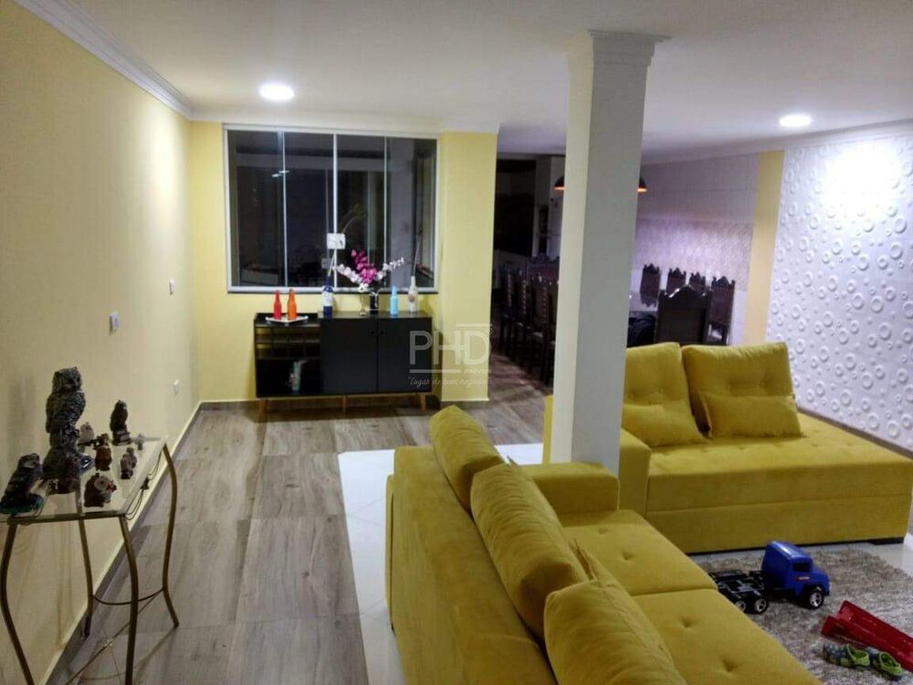 Sobrado, 3 quartos, 222 m² - Foto 1