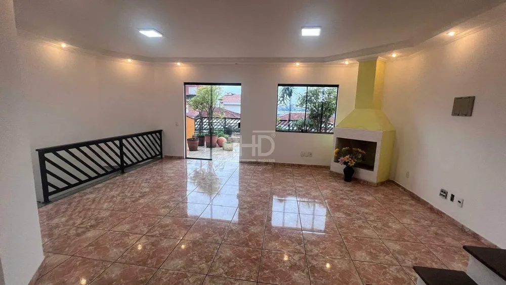 Sobrado, 3 quartos, 250 m² - Foto 2