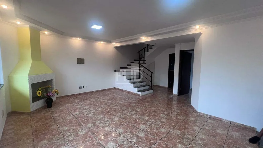 Sobrado, 3 quartos, 250 m² - Foto 3
