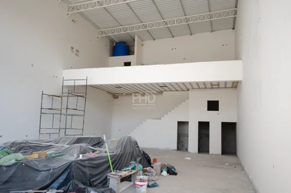 Loja-Salão, 240 m² - Foto 1