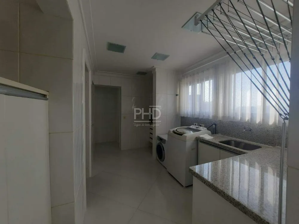 Apartamento, 3 quartos, 240 m² - Foto 6