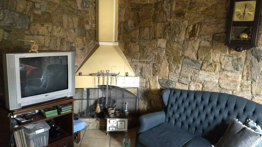 Casa, 3 quartos, 277 m² - Foto 2