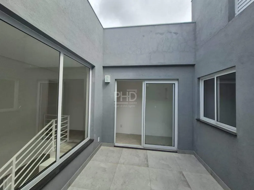 Sobrado, 3 quartos, 279 m² - Foto 4