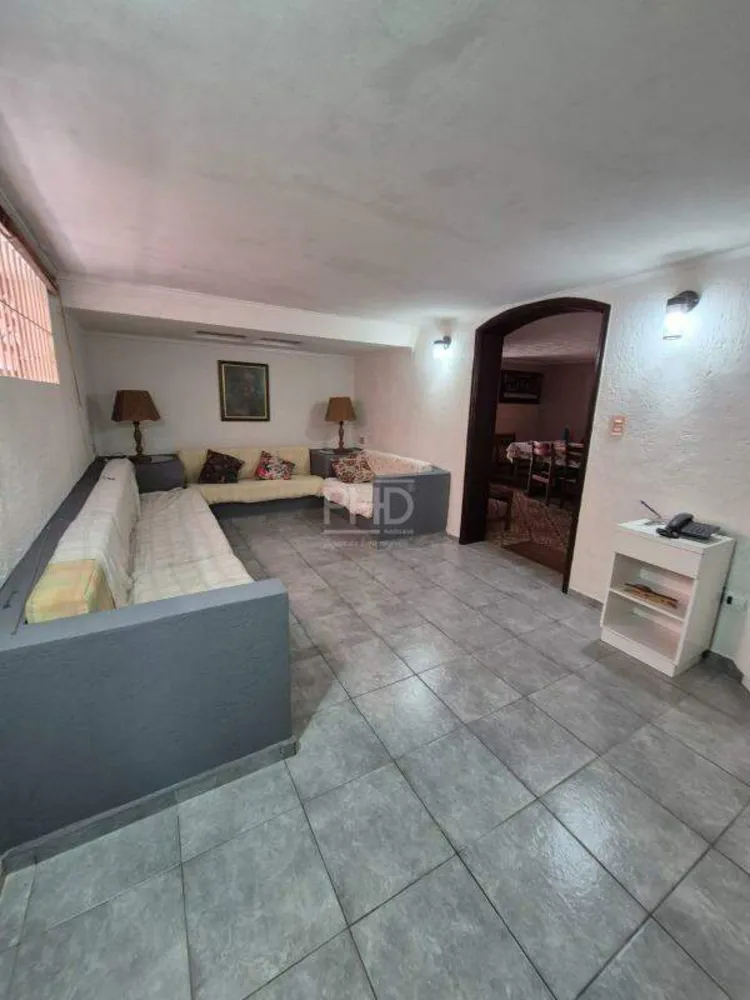 Casa, 3 quartos, 242 m² - Foto 3