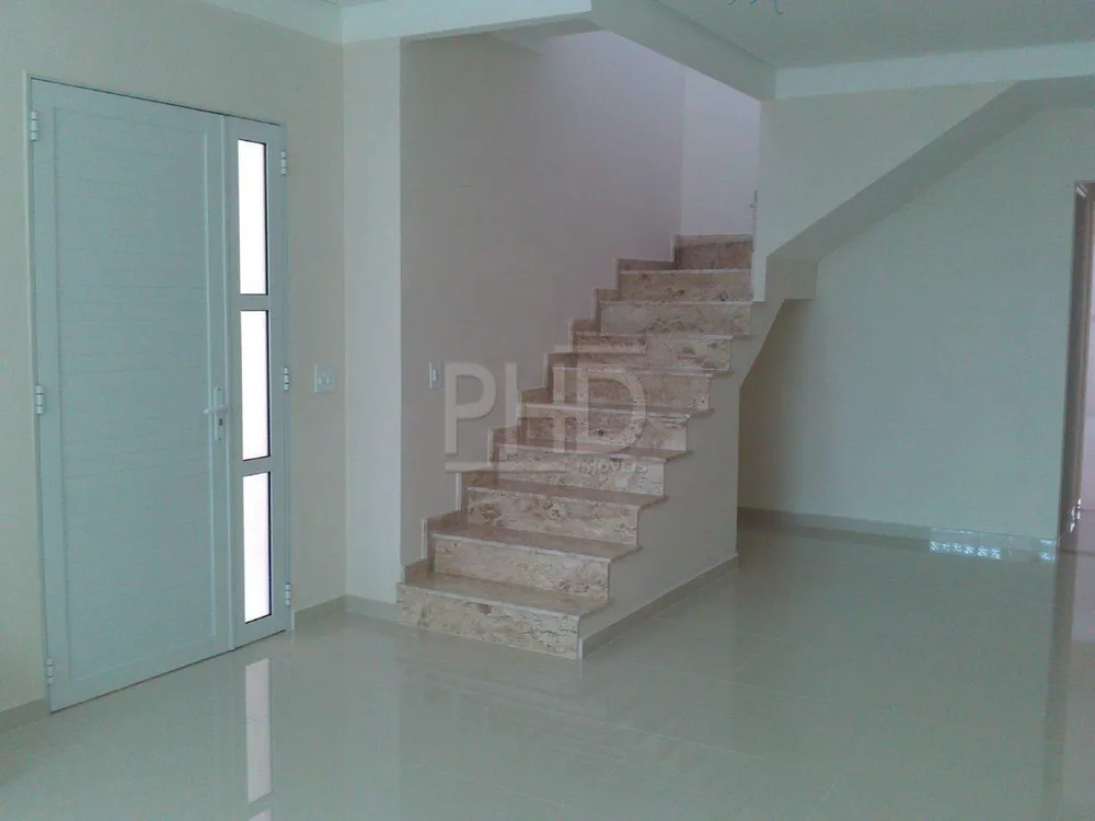Sobrado, 3 quartos, 200 m² - Foto 2