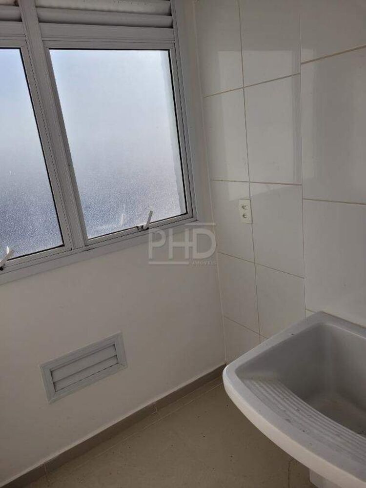 Apartamento à venda com 2 quartos, 64m² - Foto 10