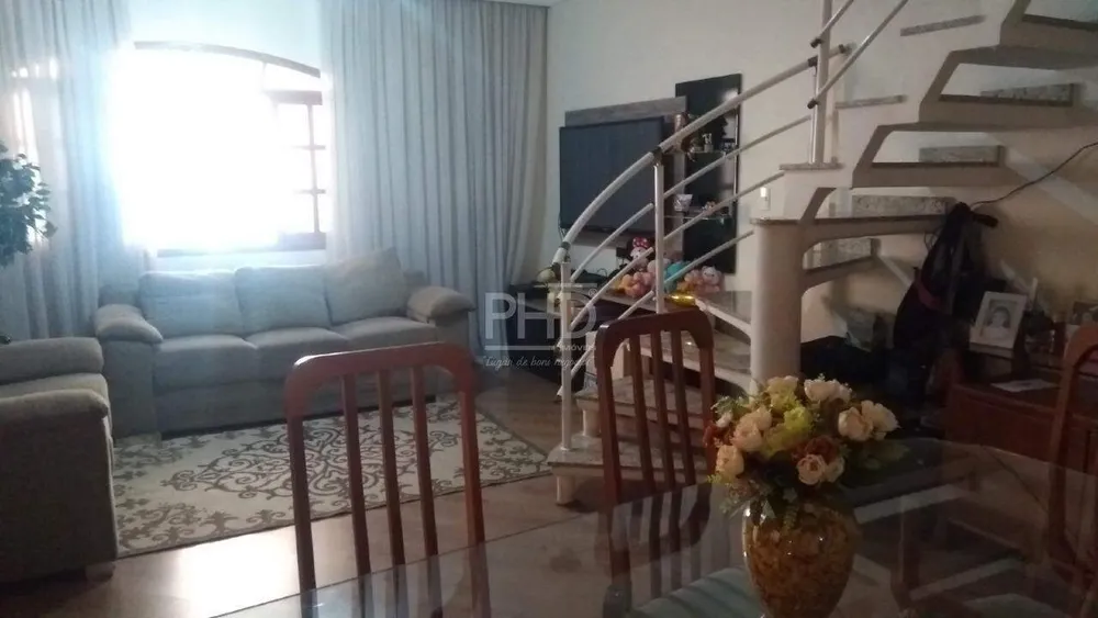 Sobrado, 3 quartos, 286 m² - Foto 2