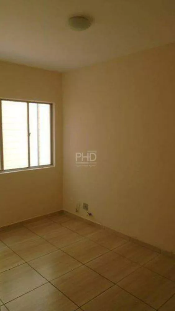 Apartamento à venda com 1 quarto, 50m² - Foto 2