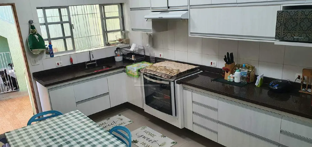 Casa, 3 quartos, 194 m² - Foto 4