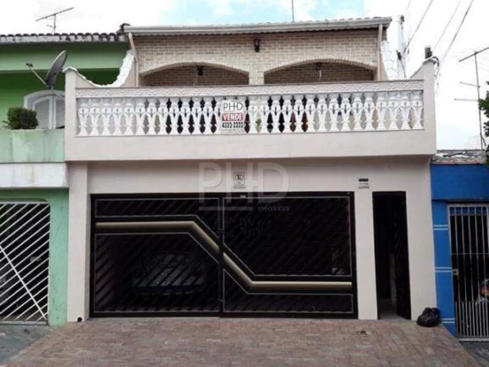 Sobrado à venda com 3 quartos, 230m² - Foto 1