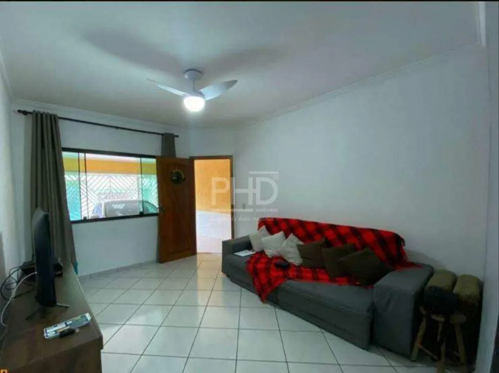 Sobrado, 3 quartos, 279 m² - Foto 1