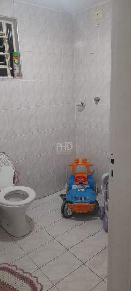 Sobrado, 3 quartos, 223 m² - Foto 1