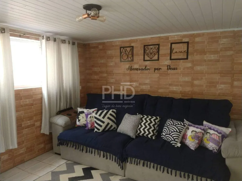 Casa, 3 quartos, 240 m² - Foto 1