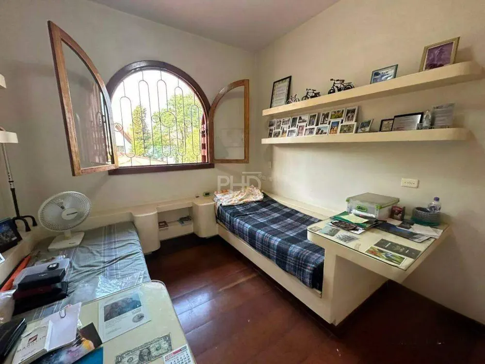 Sobrado, 4 quartos, 594 m² - Foto 1