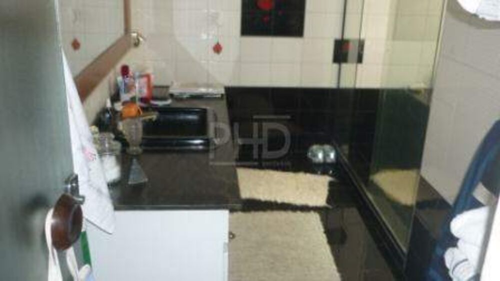Sobrado, 3 quartos, 304 m² - Foto 2