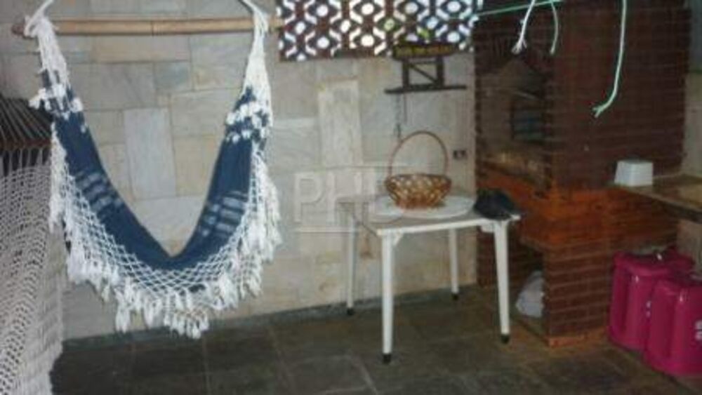 Sobrado, 3 quartos, 304 m² - Foto 1