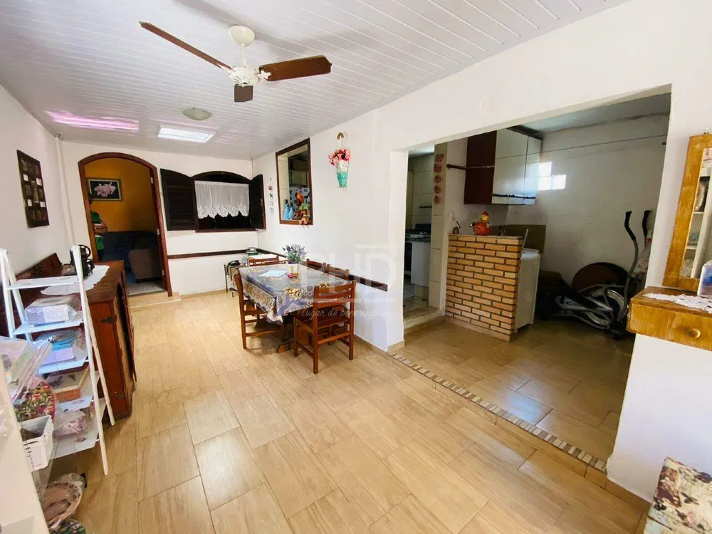 Sobrado, 7 quartos, 322 m² - Foto 3