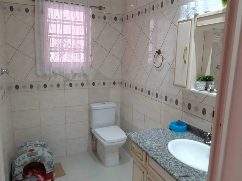 Sobrado, 3 quartos, 201 m² - Foto 2