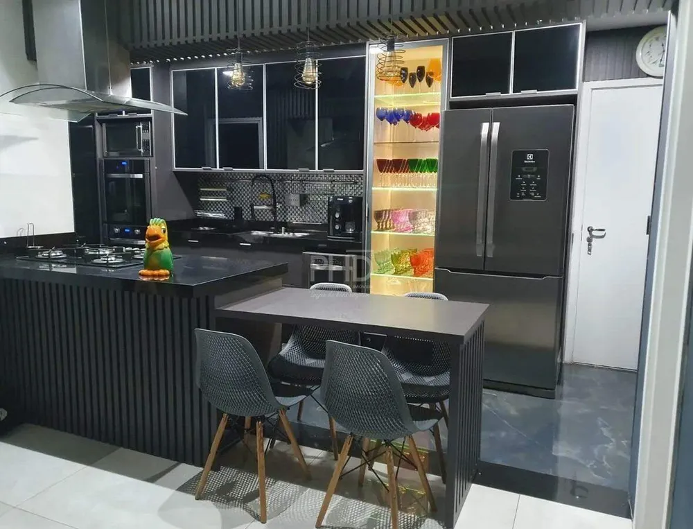Apartamento, 3 quartos, 127 m² - Foto 3