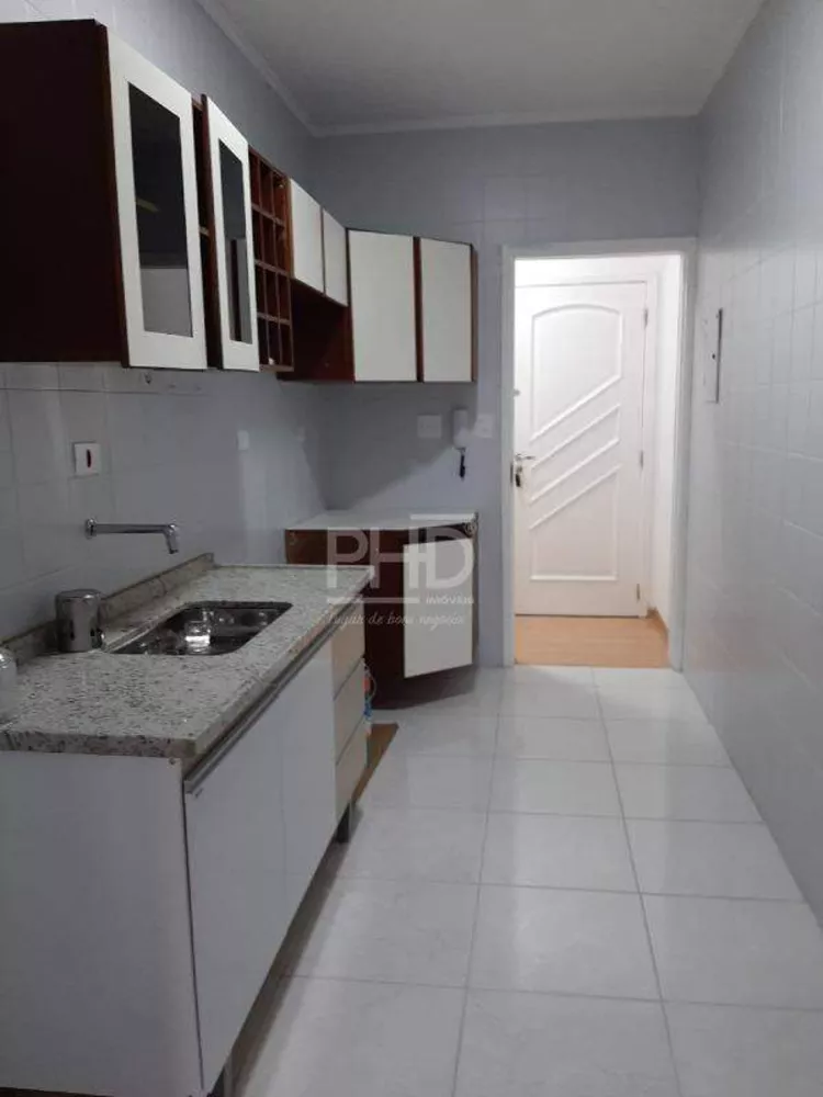 Apartamento à venda com 2 quartos, 65m² - Foto 4