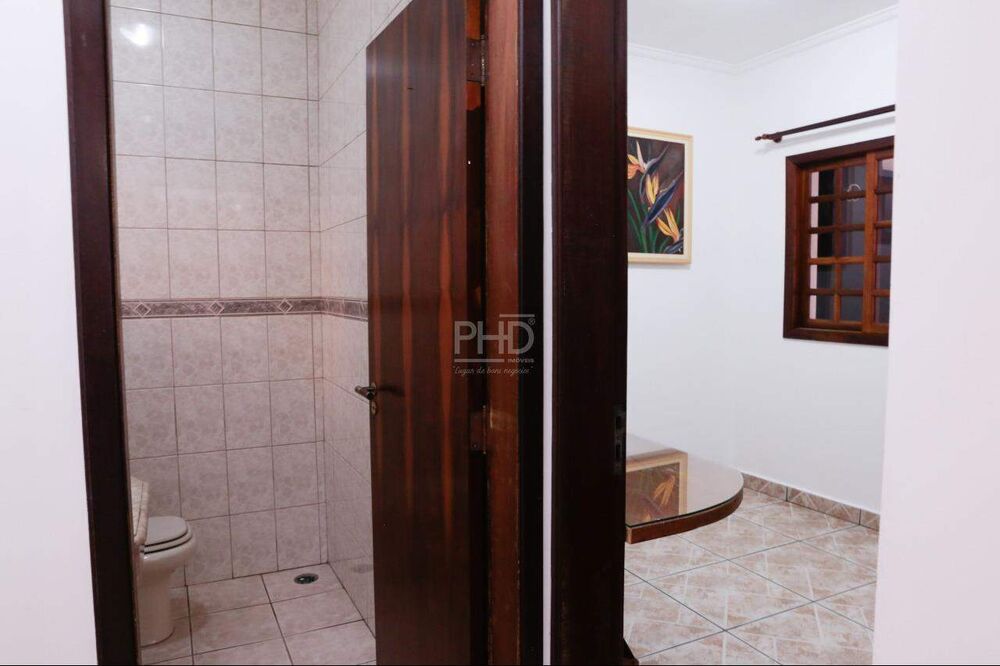 Sobrado, 4 quartos, 241 m² - Foto 16