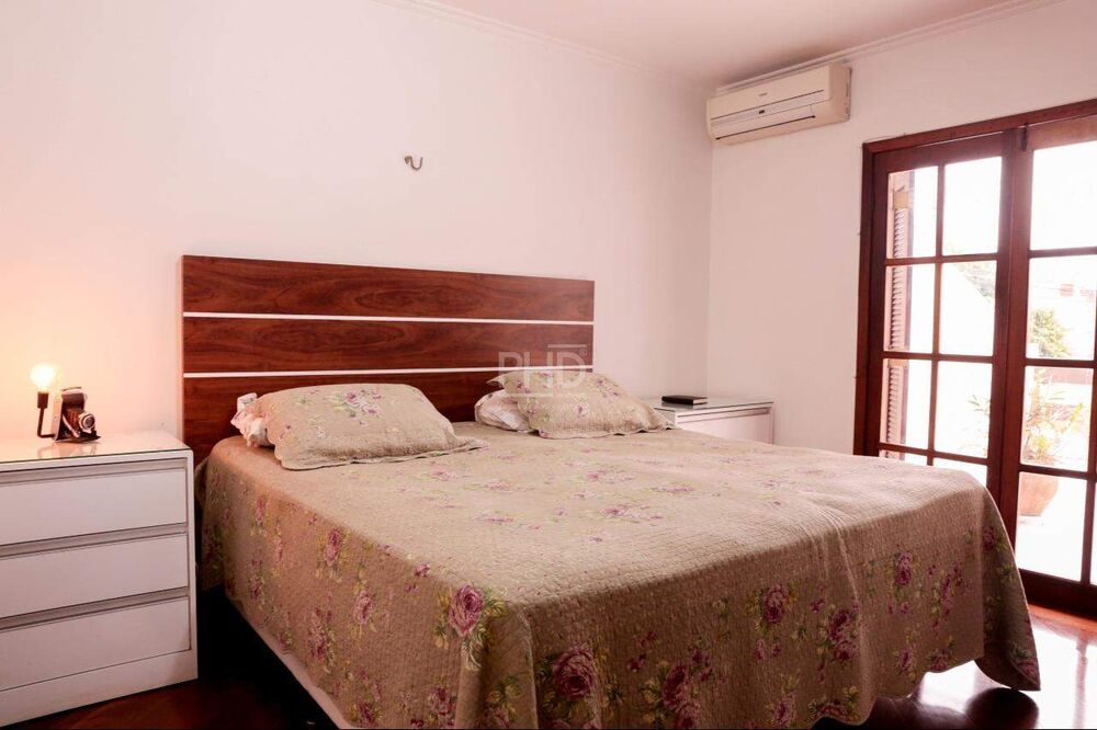 Sobrado, 4 quartos, 241 m² - Foto 10