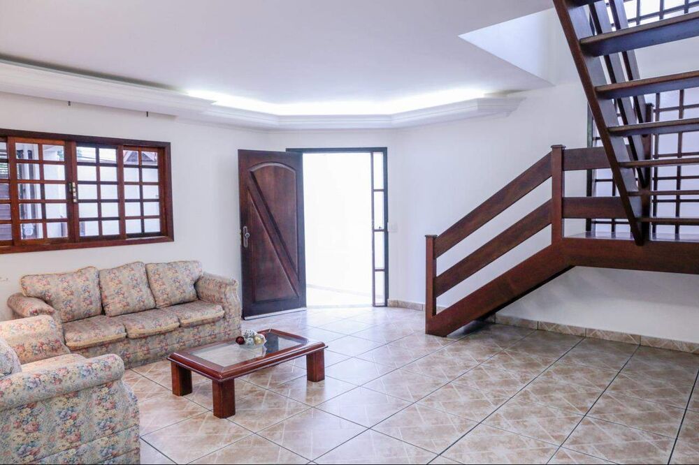 Sobrado, 4 quartos, 241 m² - Foto 2