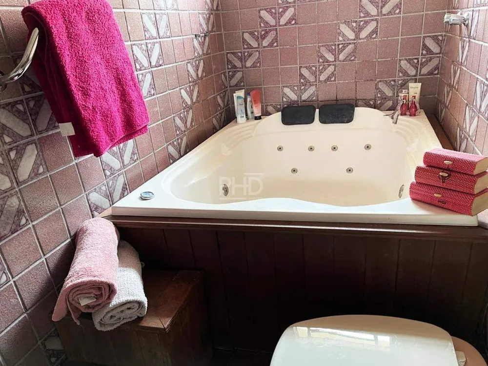 Sobrado, 4 quartos, 219 m² - Foto 6