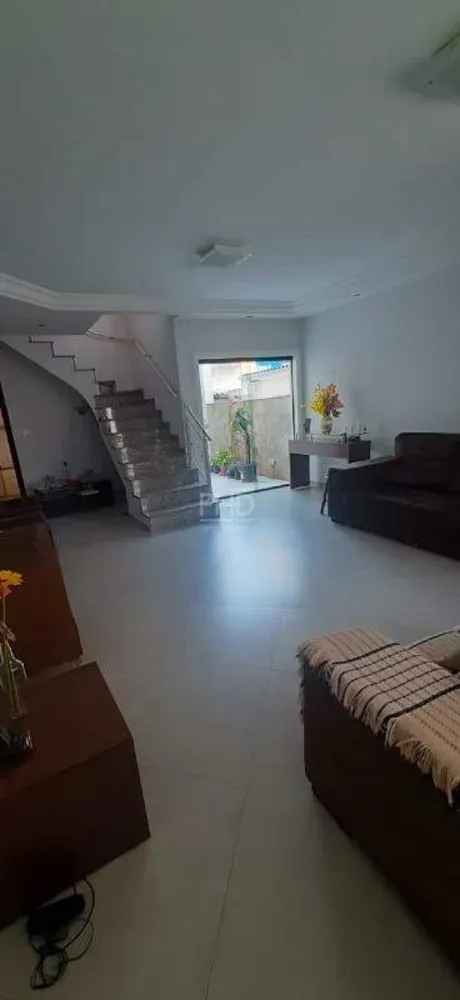 Casa, 4 quartos, 284 m² - Foto 2