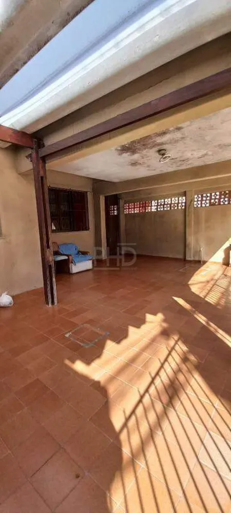 Casa, 2 quartos, 196 m² - Foto 2