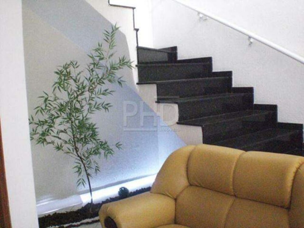 Sobrado, 4 quartos, 370 m² - Foto 2