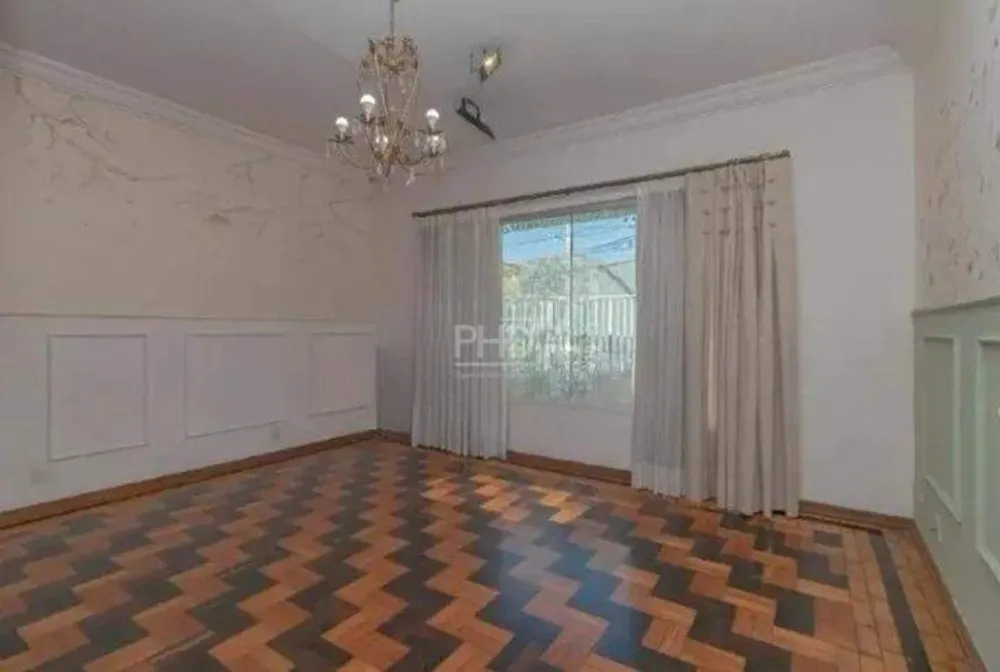 Casa, 5 quartos, 195 m² - Foto 2