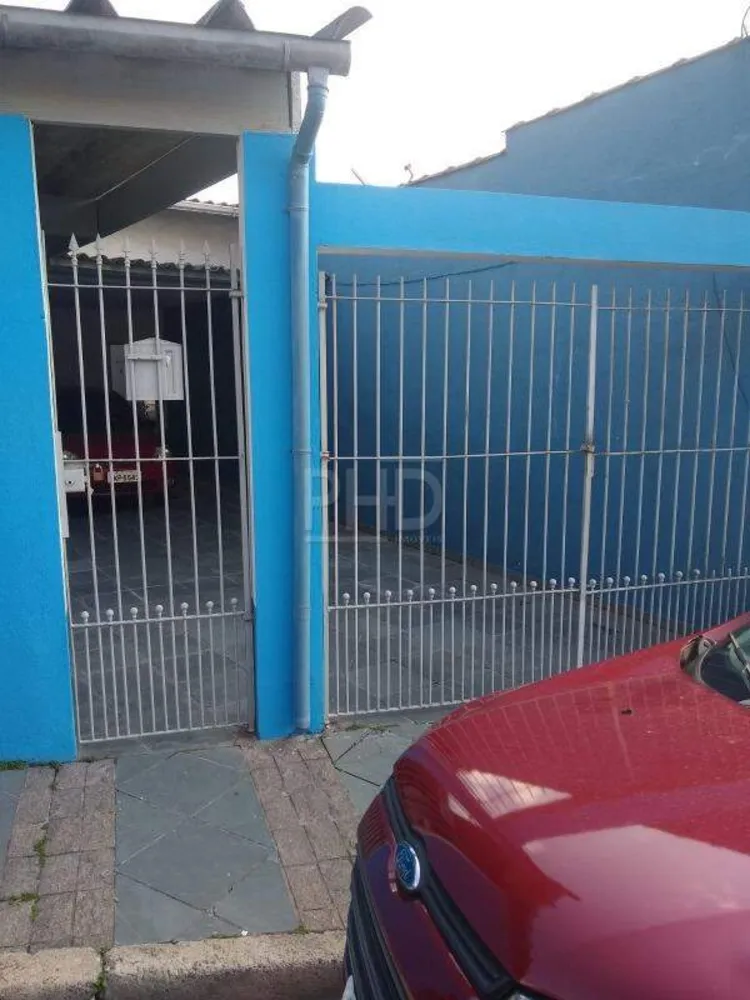 Casa, 3 quartos, 219 m² - Foto 1