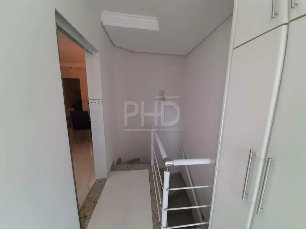Sobrado, 3 quartos, 249 m² - Foto 6