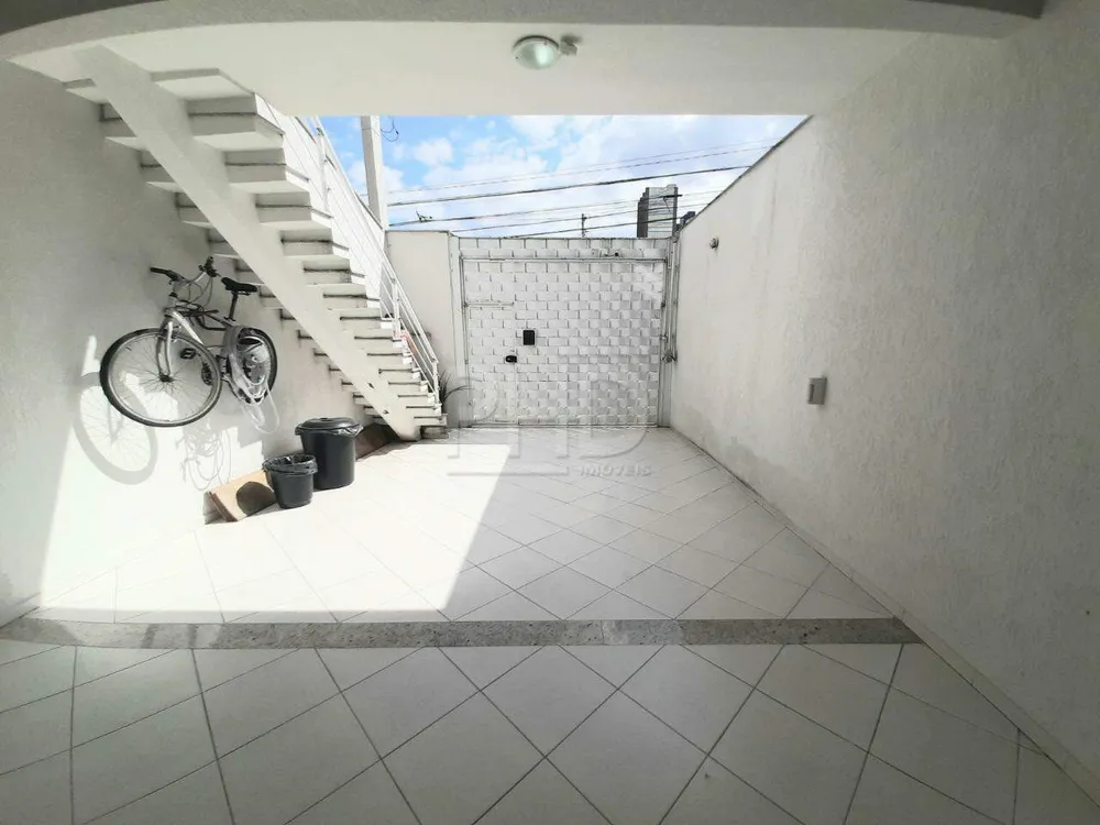 Sobrado, 3 quartos, 249 m² - Foto 1