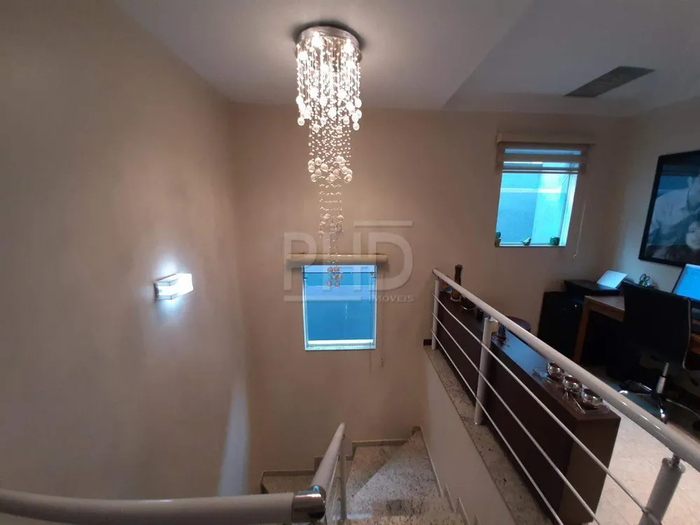 Sobrado, 3 quartos, 249 m² - Foto 7