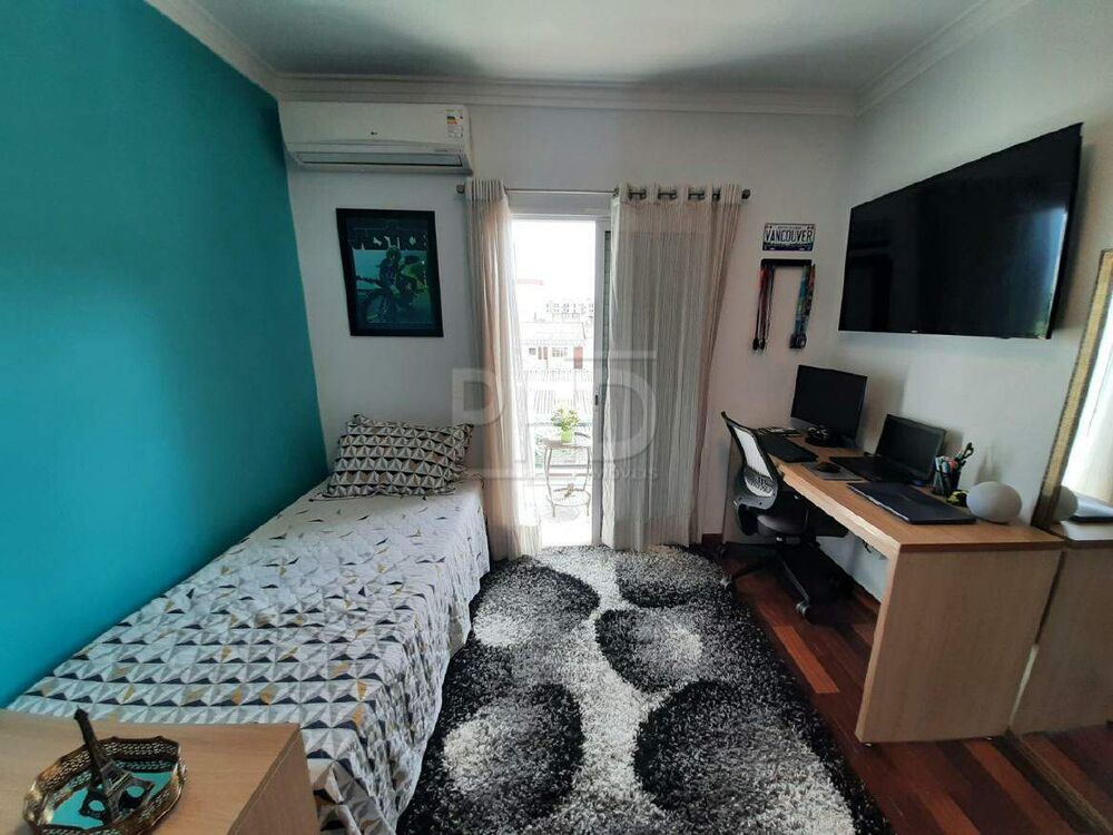 Sobrado, 3 quartos, 249 m² - Foto 2