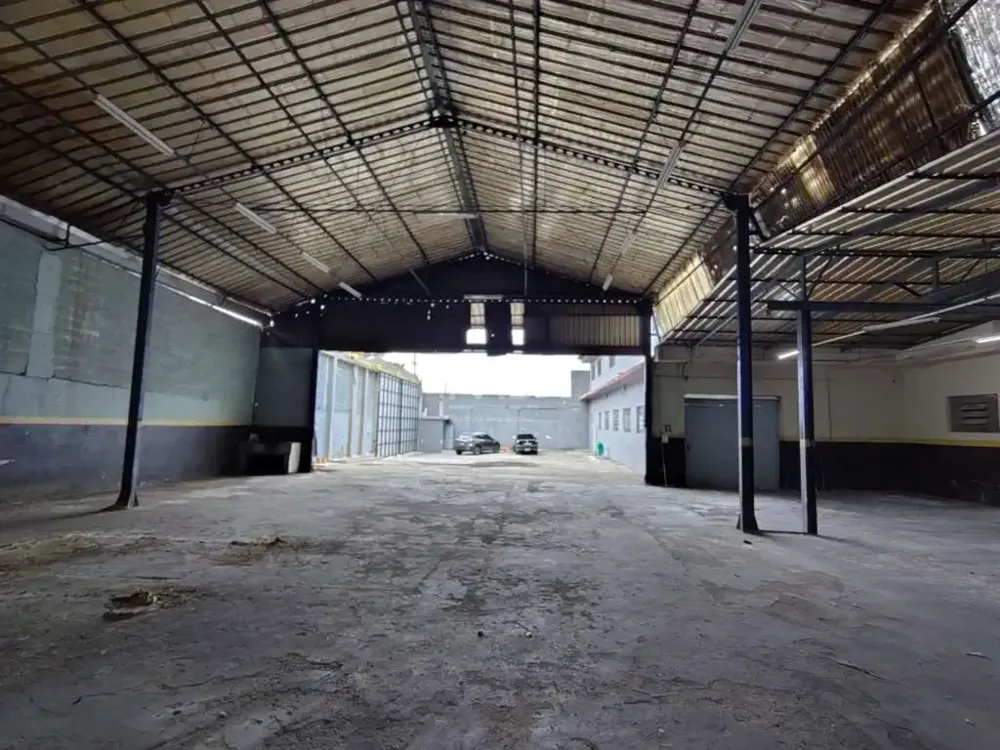 Depósito-Galpão, 950 m² - Foto 2