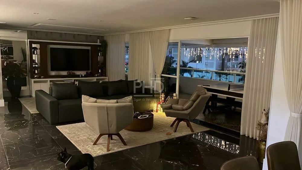 Apartamento, 4 quartos, 245 m² - Foto 2