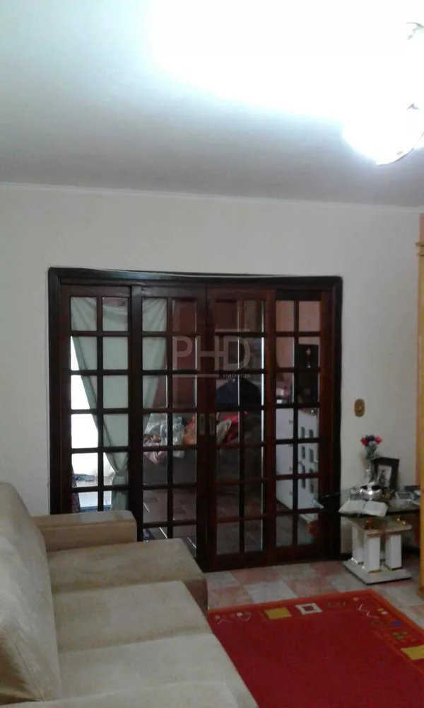 Sobrado à venda com 3 quartos, 354m² - Foto 1