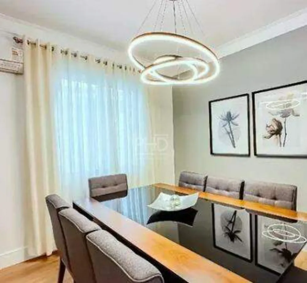 Casa, 3 quartos, 251 m² - Foto 2