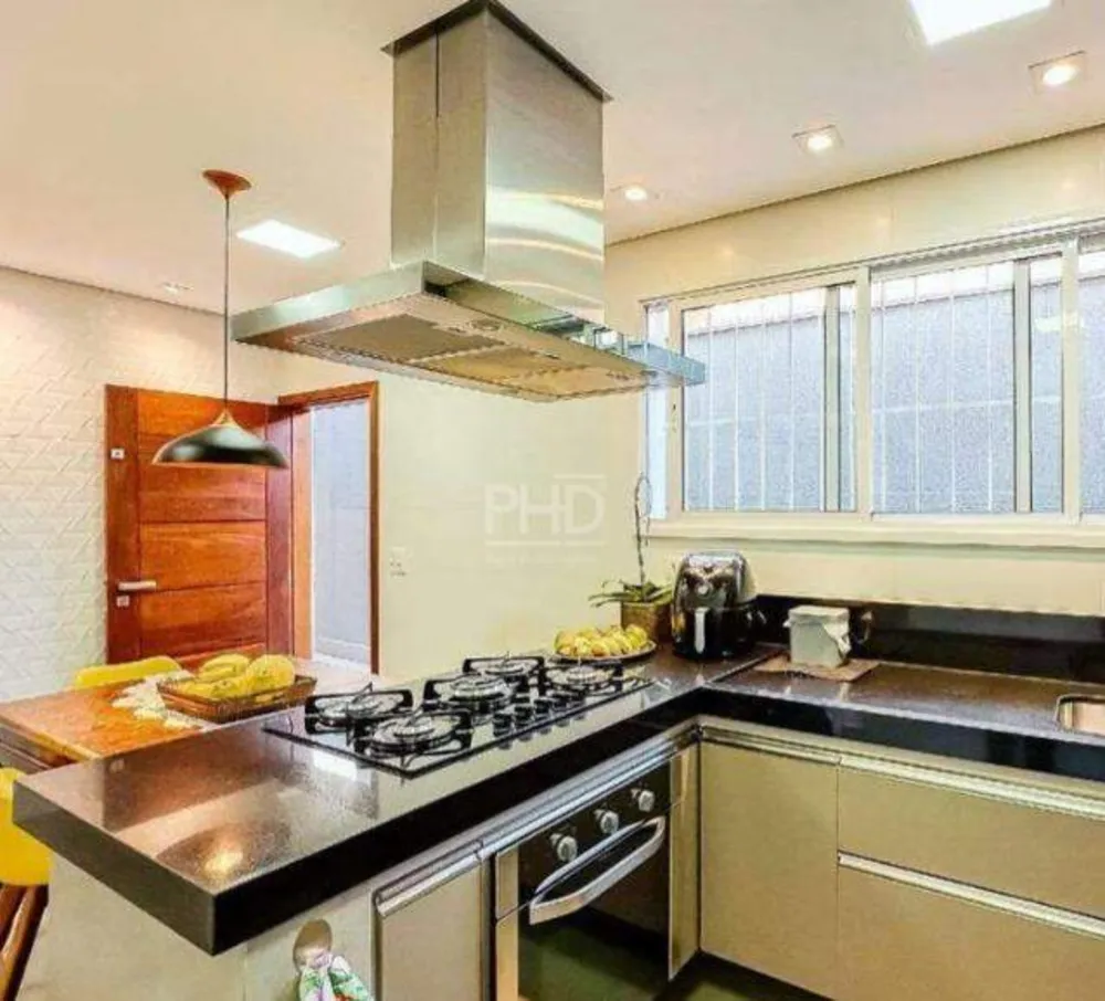 Casa, 3 quartos, 251 m² - Foto 3