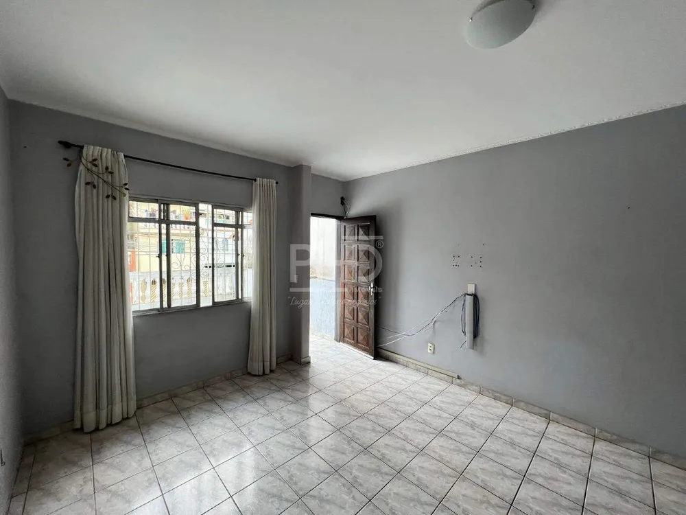 Sobrado, 3 quartos, 200 m² - Foto 1