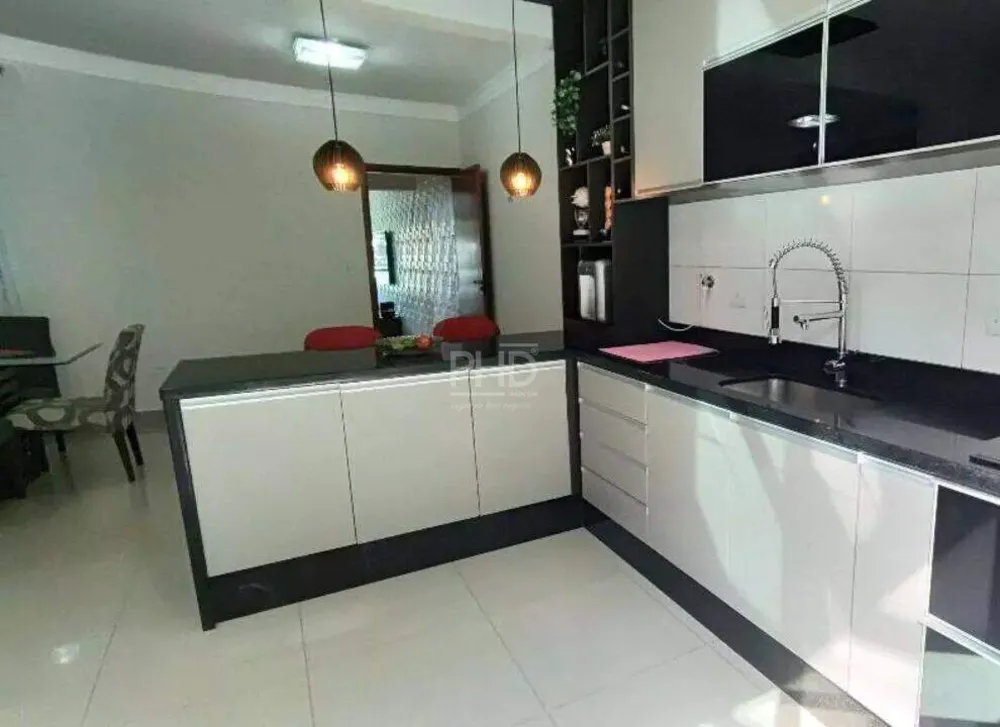 Sobrado, 3 quartos, 210 m² - Foto 5
