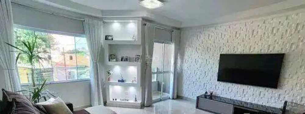 Sobrado, 3 quartos, 210 m² - Foto 2