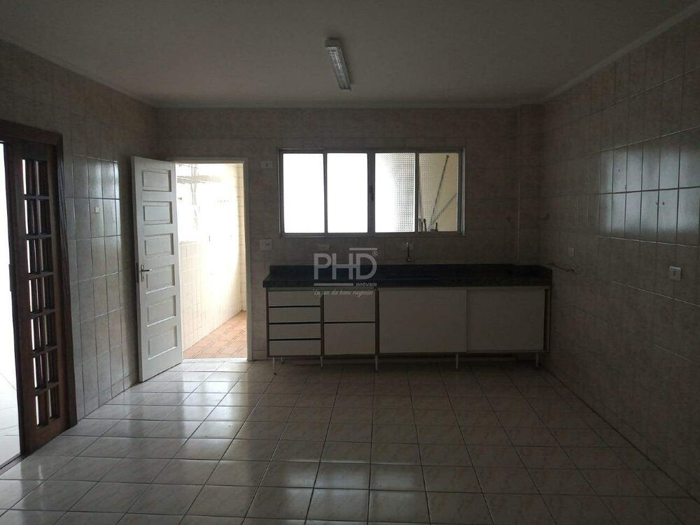 Apartamento, 3 quartos, 151 m² - Foto 1