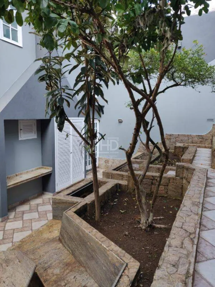 Casa, 4 quartos, 395 m² - Foto 1