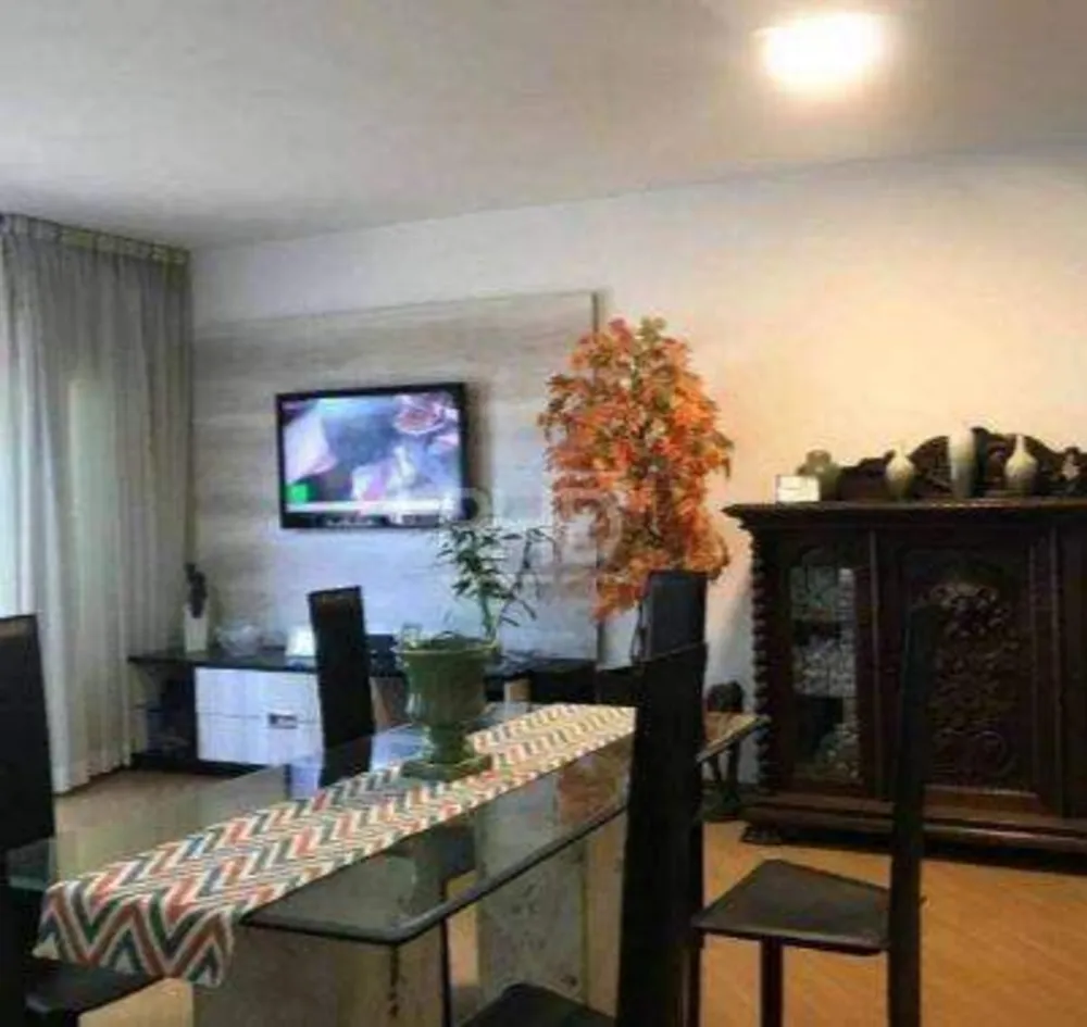 Casa, 3 quartos, 277 m² - Foto 2